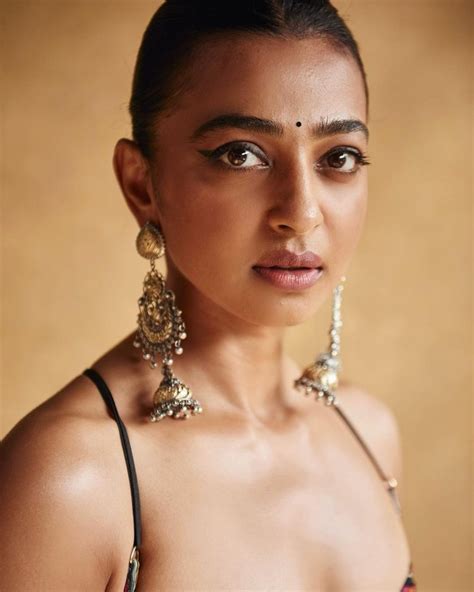 xxx radhika apte